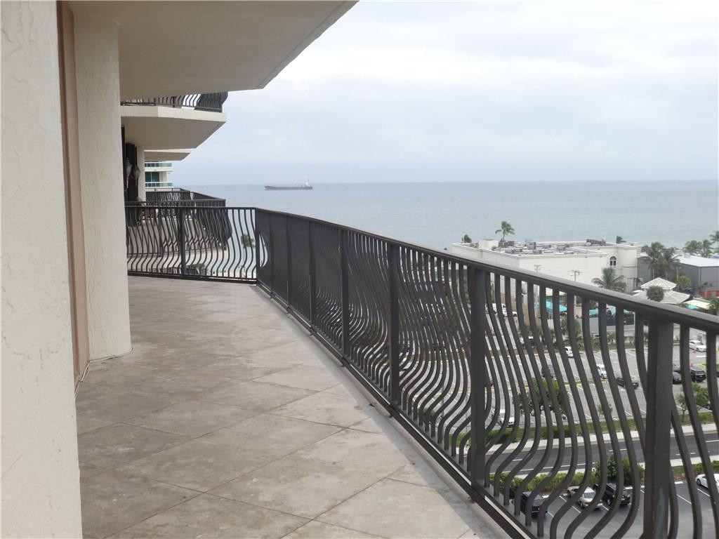 100 S Birch Road 1106-b