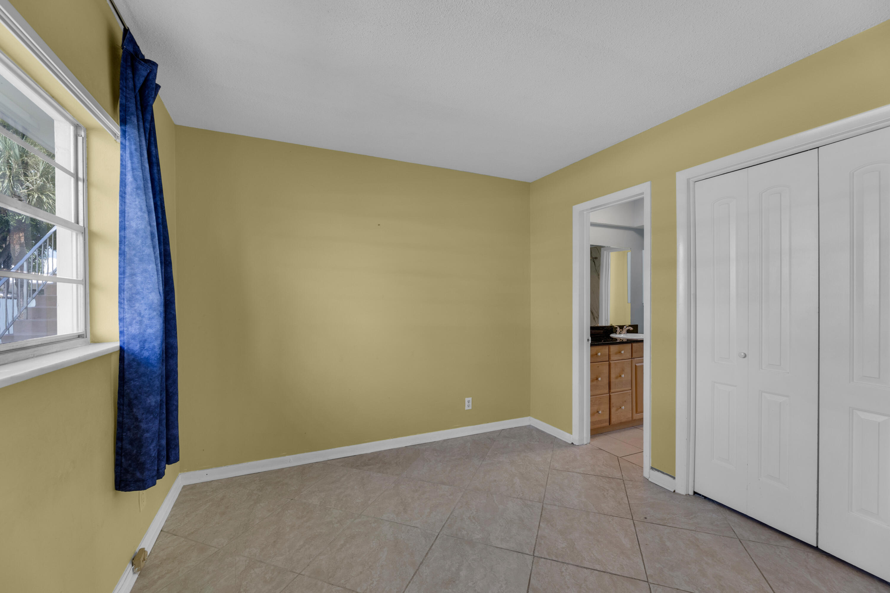 2850 W Golf Boulevard 110