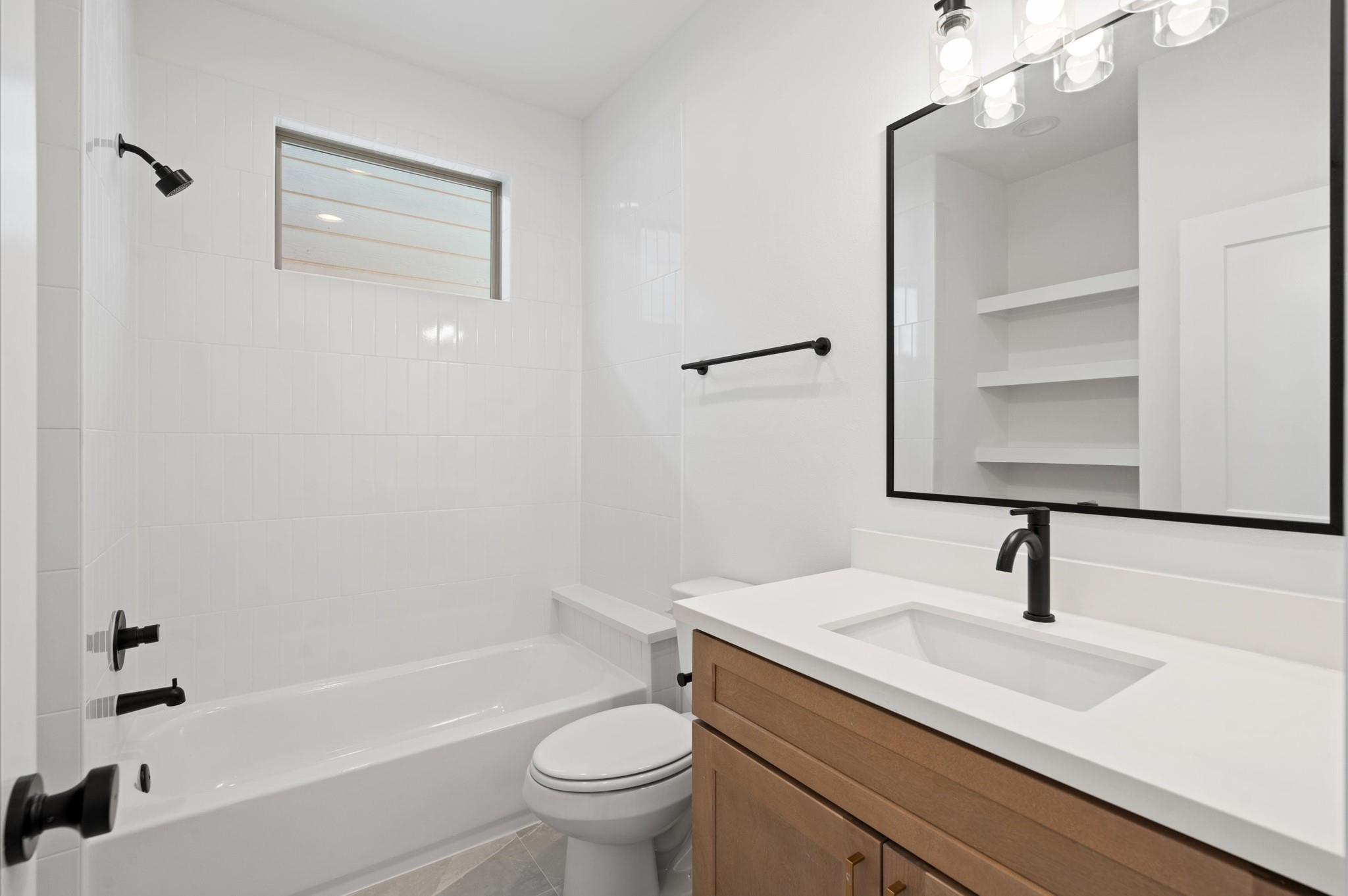 7811 Amelia Road # B, Houston Unit: B