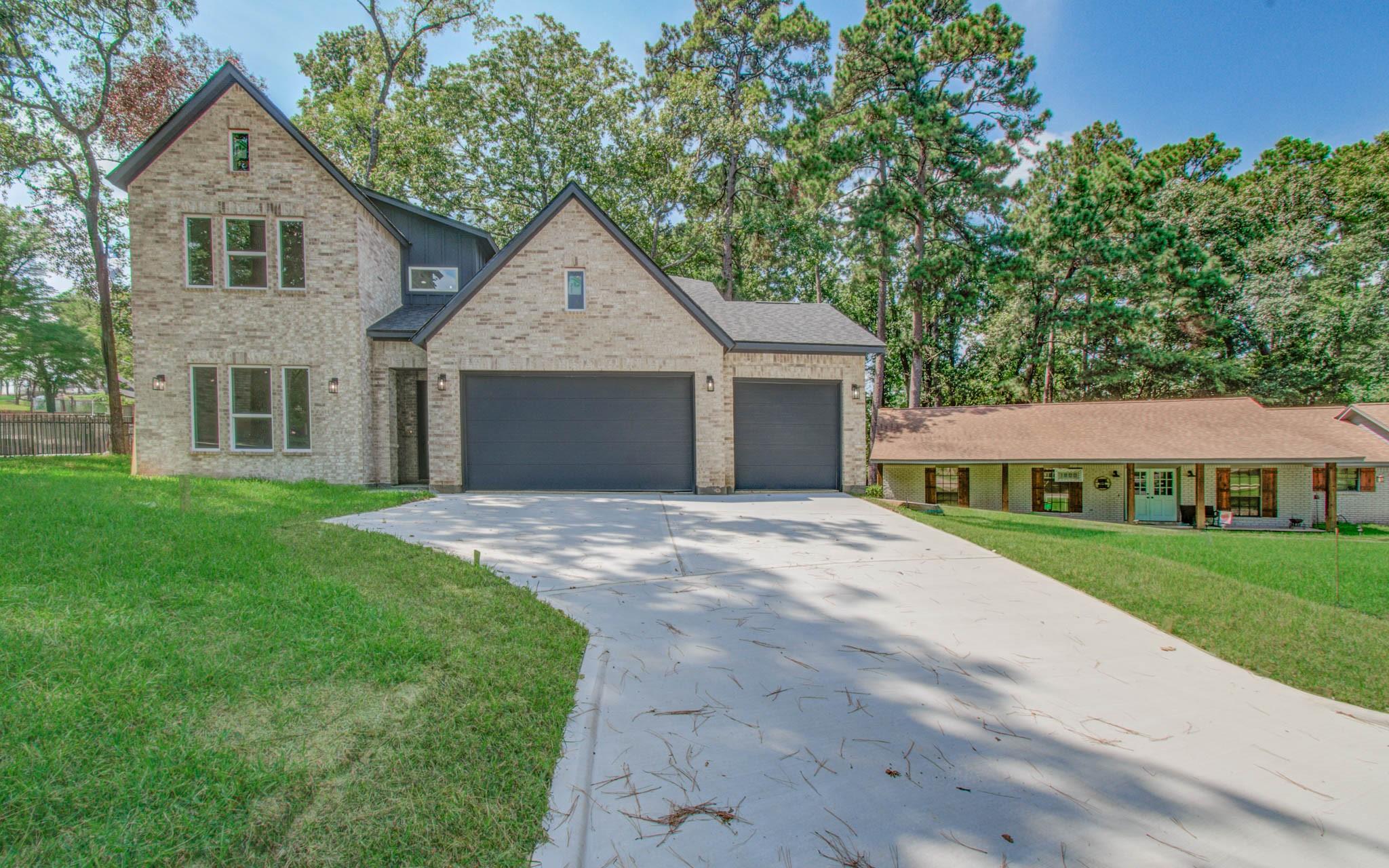 1802 Rollingwood Drive