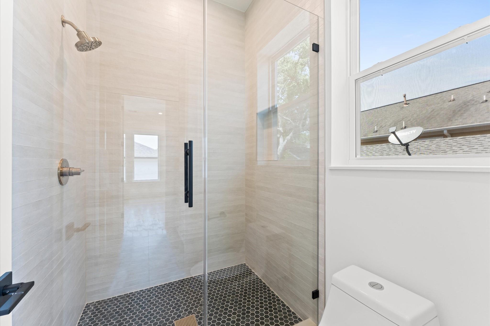 1106 Robbie Street