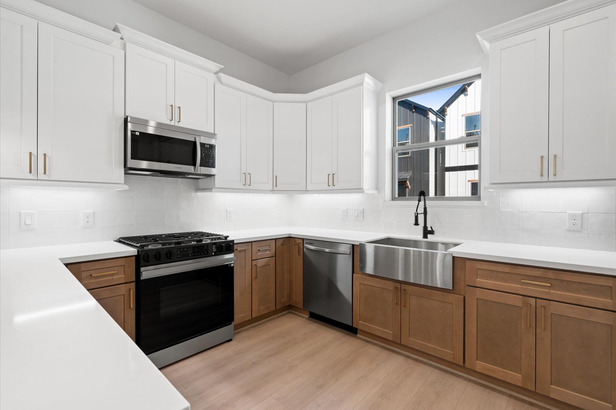 1937 Johanna Drive