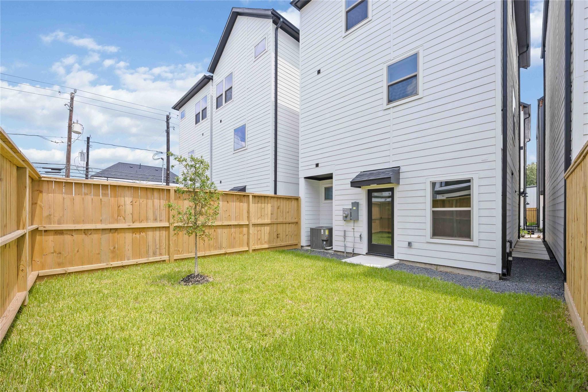 1937 Johanna Drive