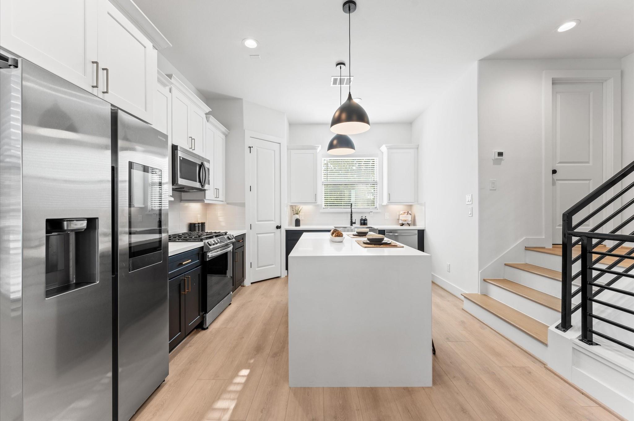 1915 Johanna Drive
