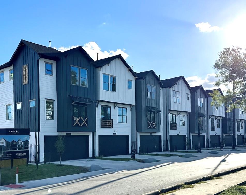 7803 Amelia Road # B, Houston Unit: B