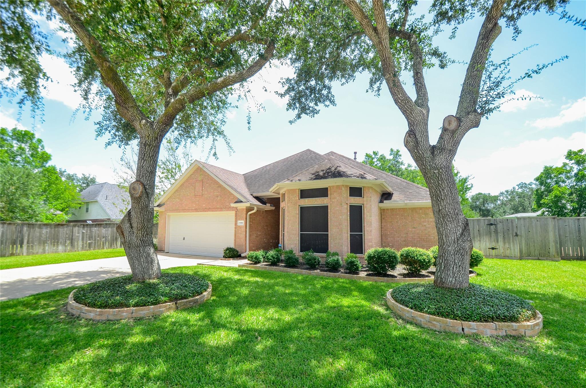 510 Deer Hollow Drive