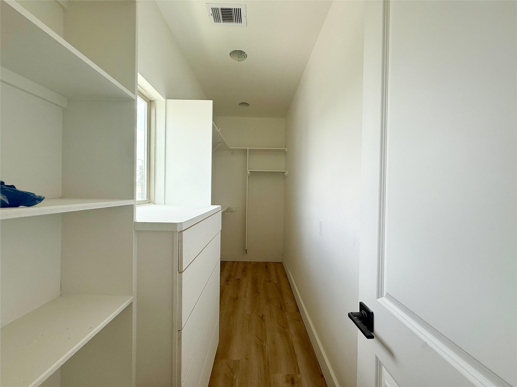 1122 W 17th Street # F