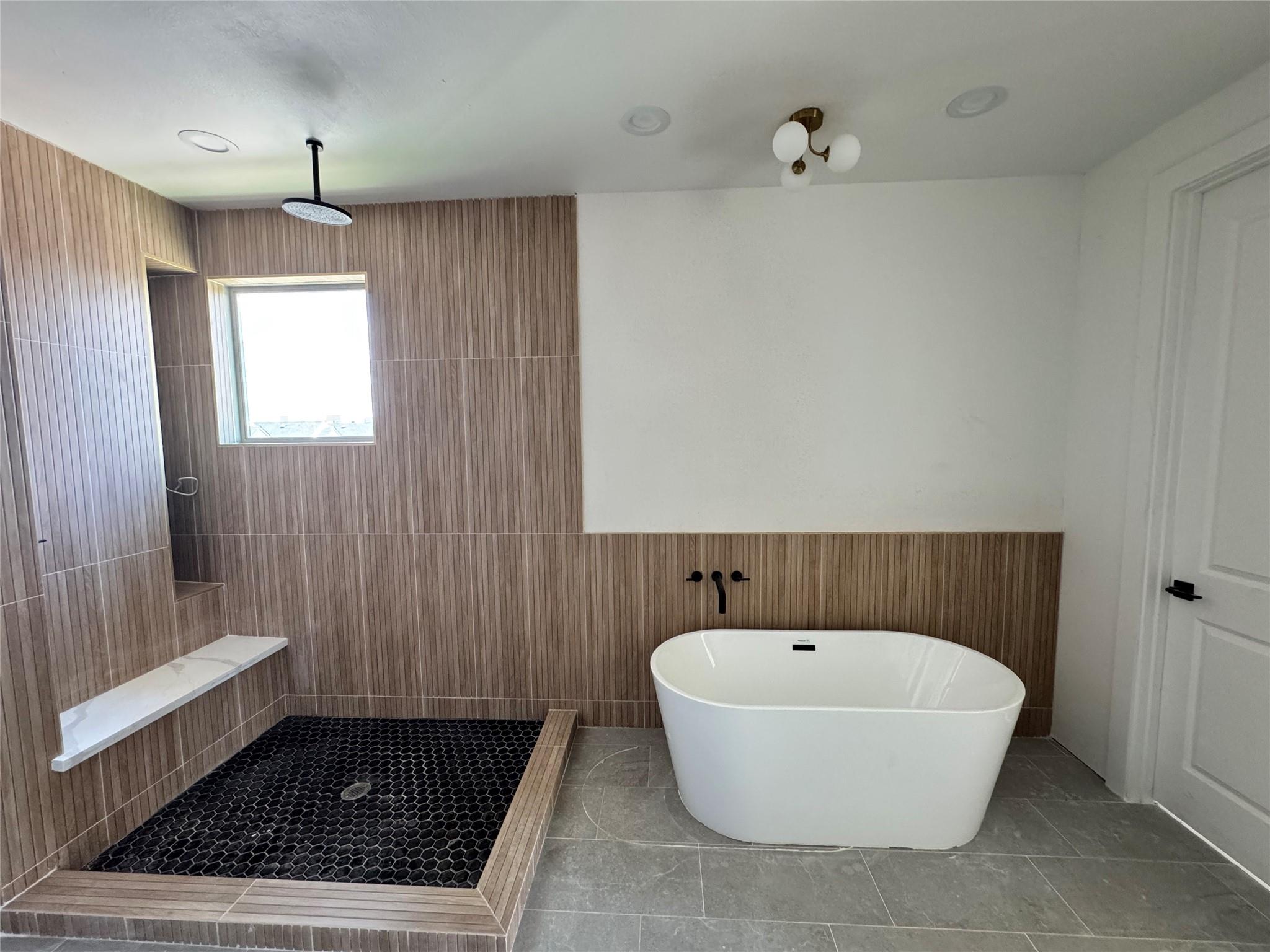 1122 W 17th Street # F