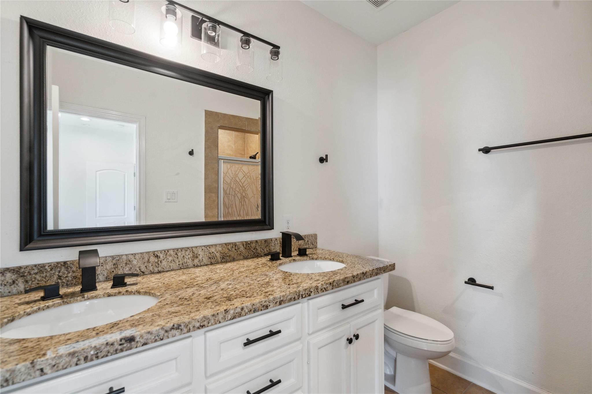 5402 Jonathan Lane