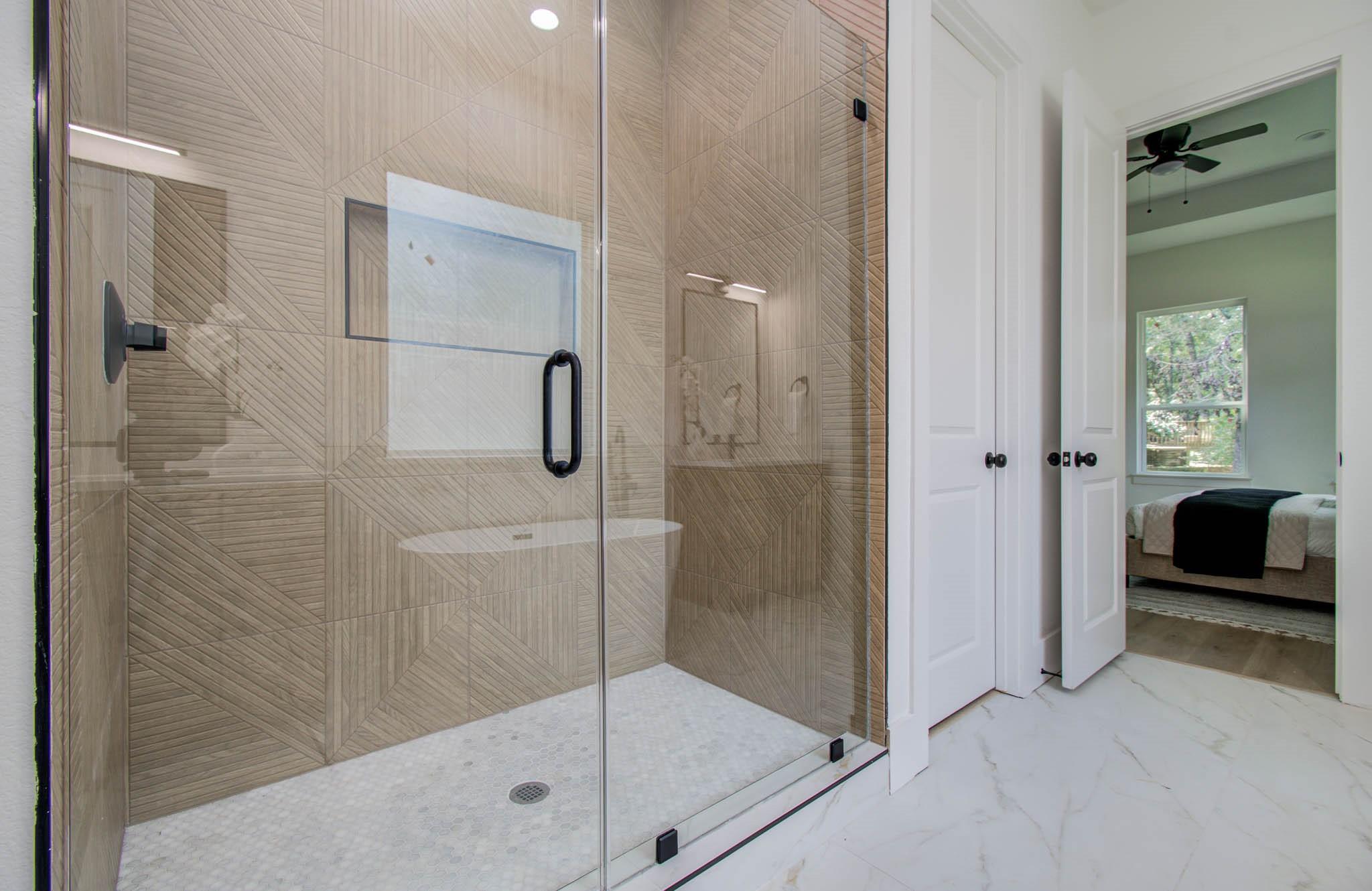 1802 Rollingwood Drive