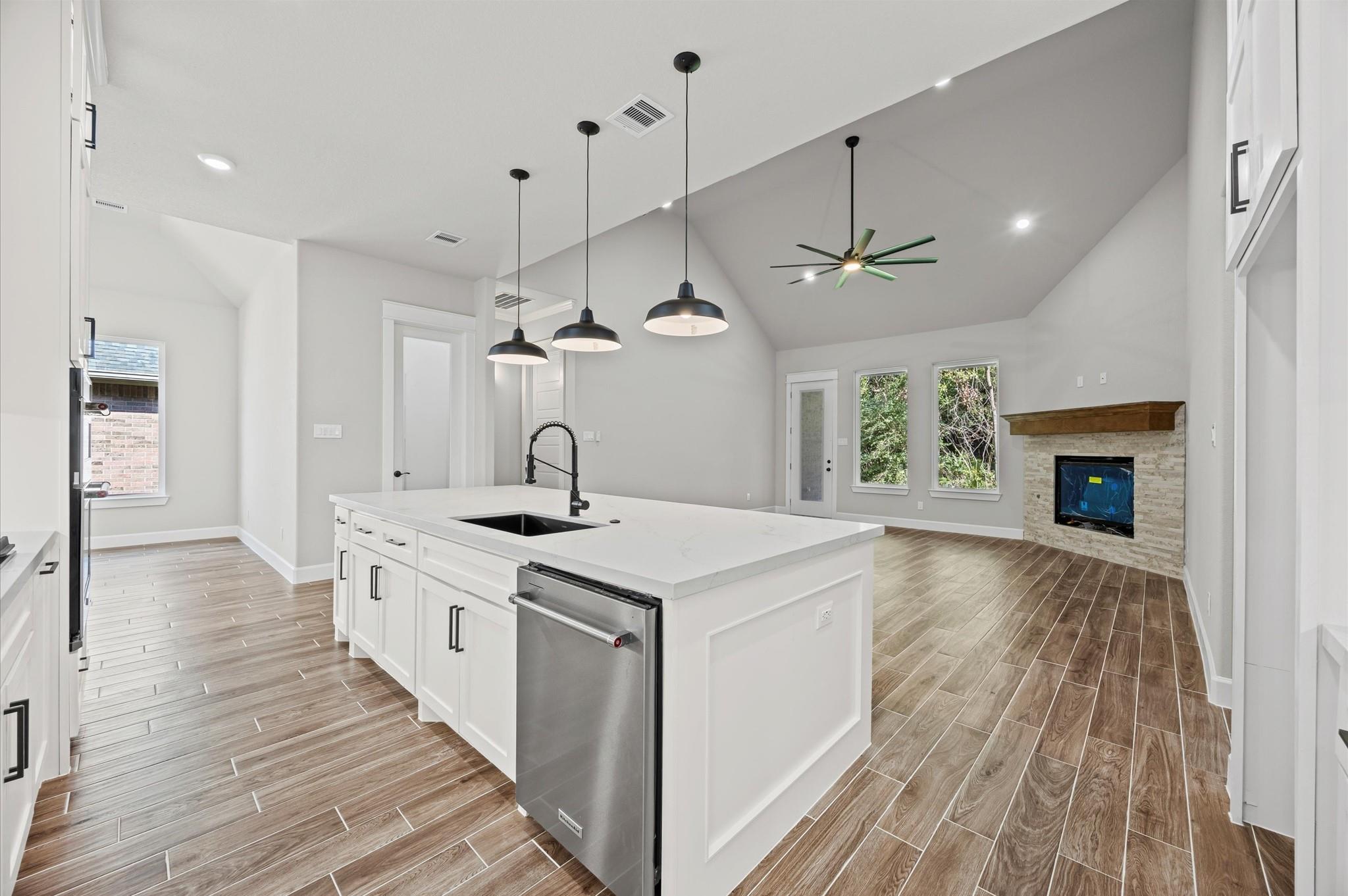 151 Wyndemere Drive