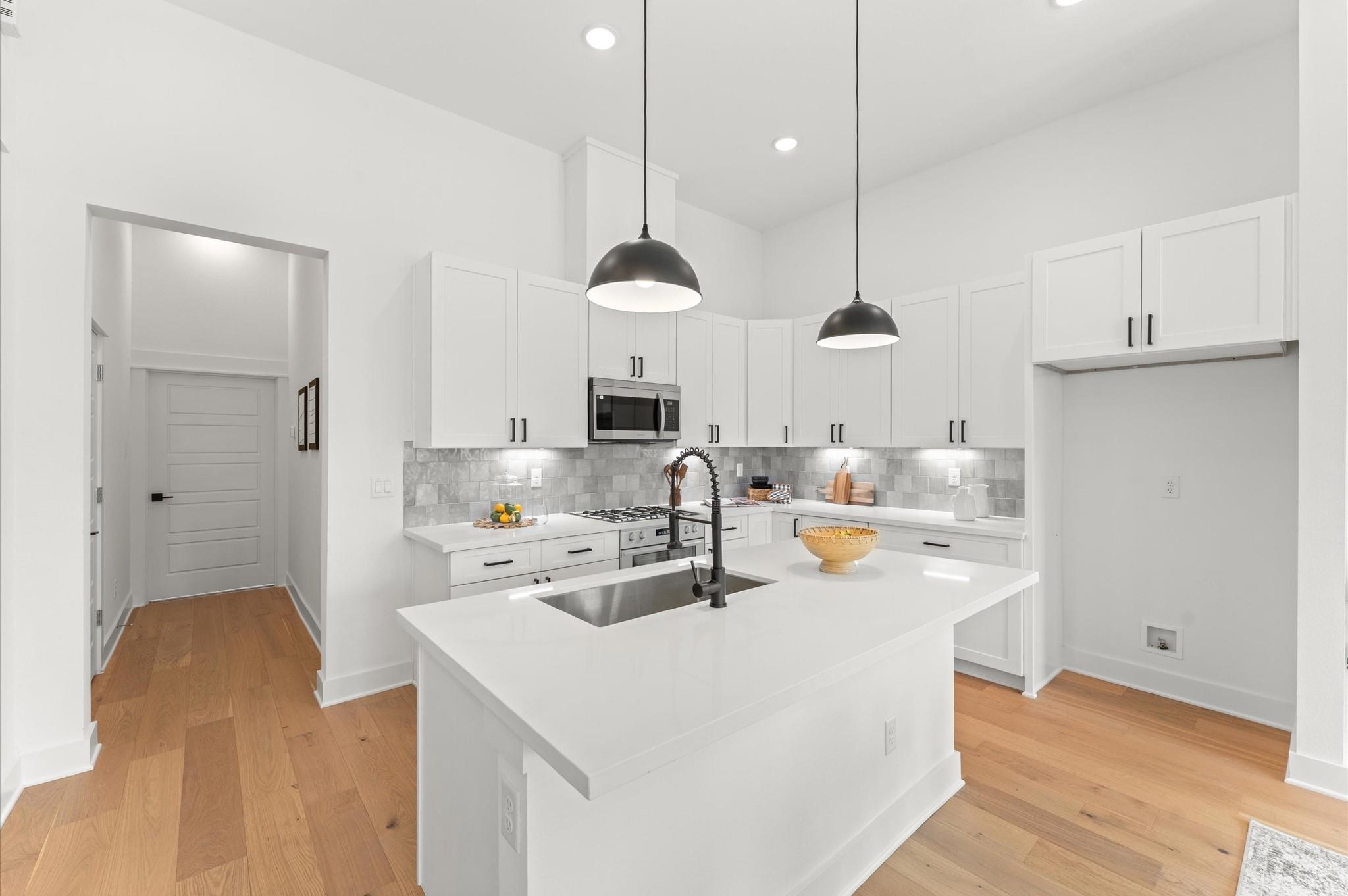 1006 Tuskegee Heights Lane