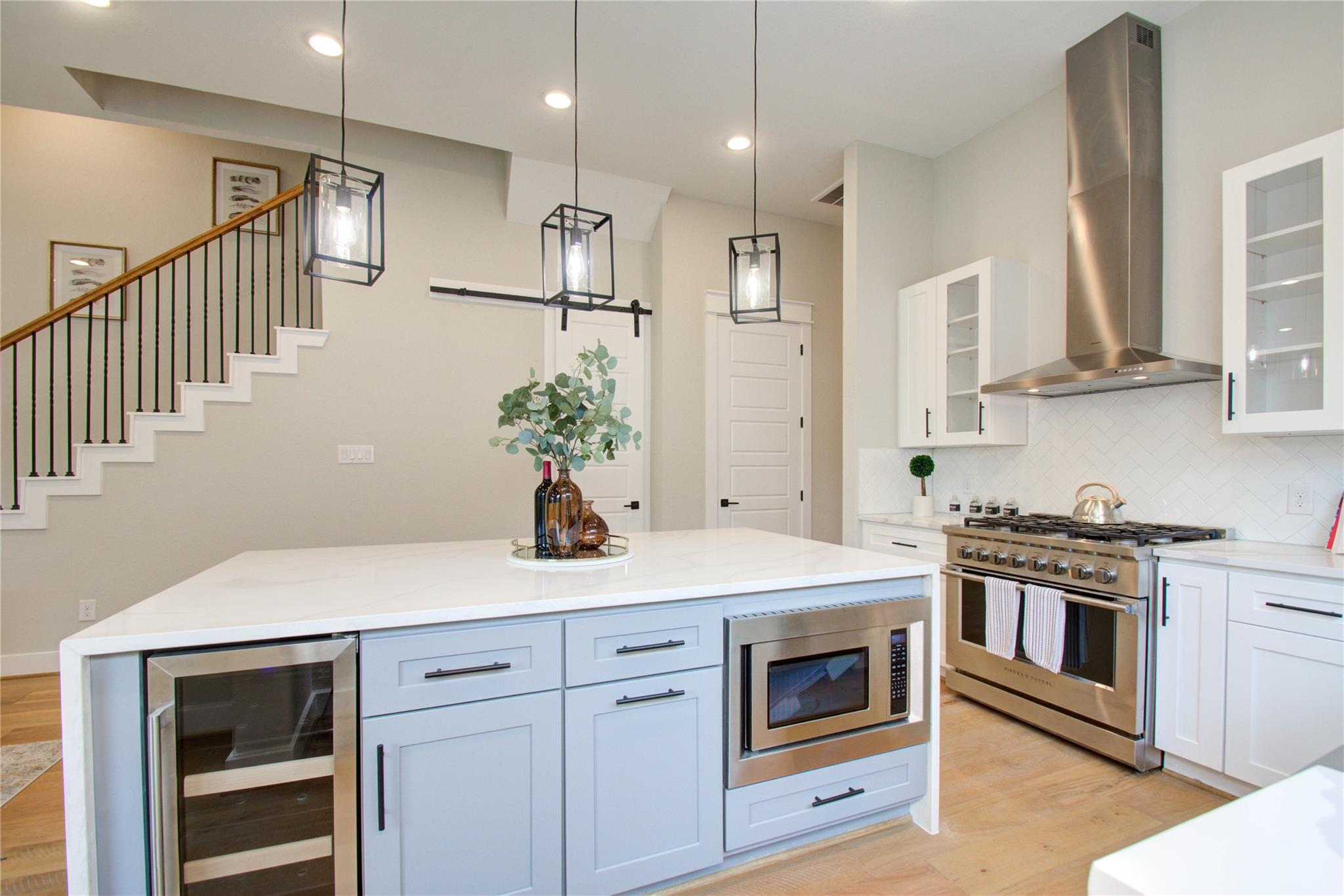 110 E 28th Street