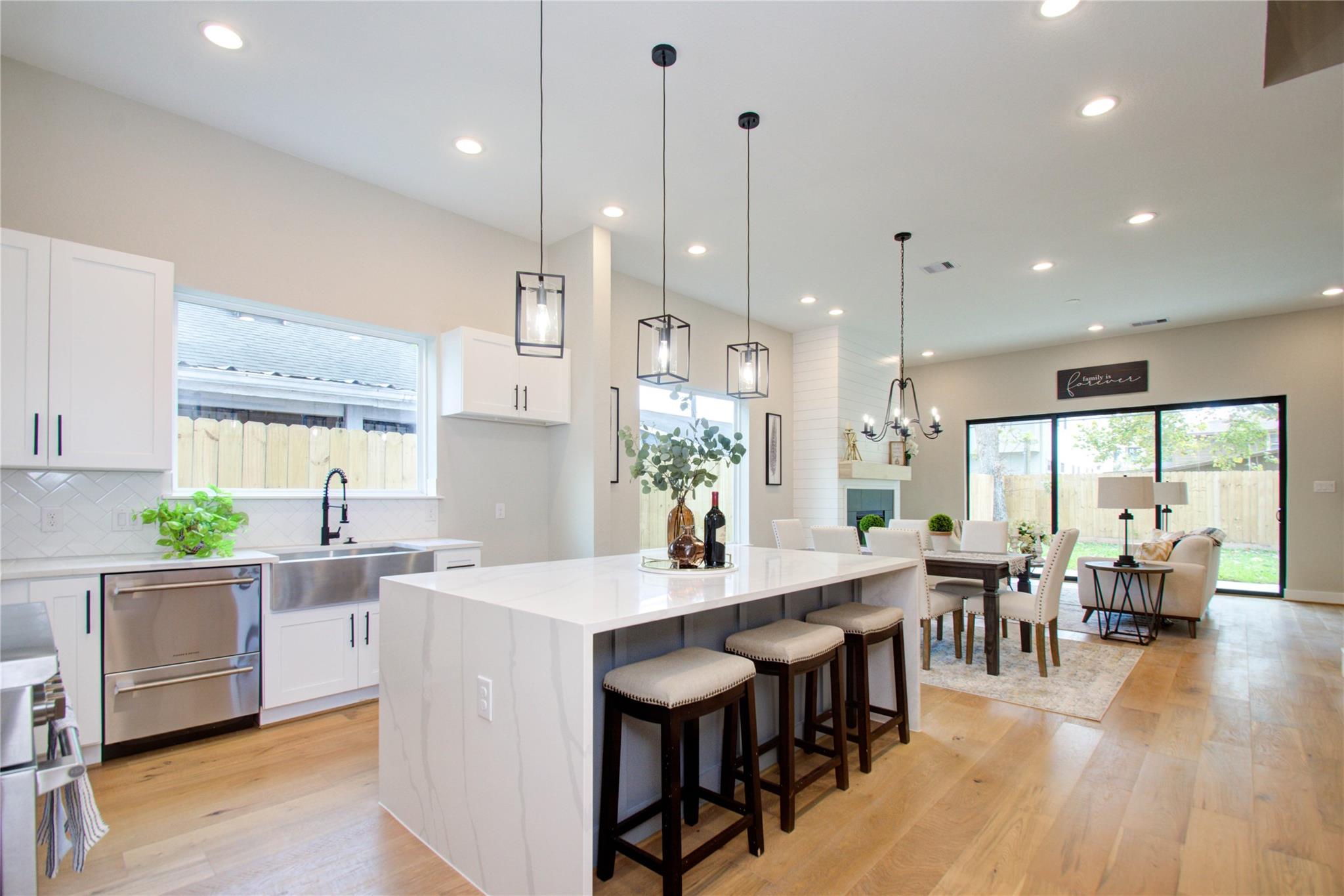 110 E 28th Street