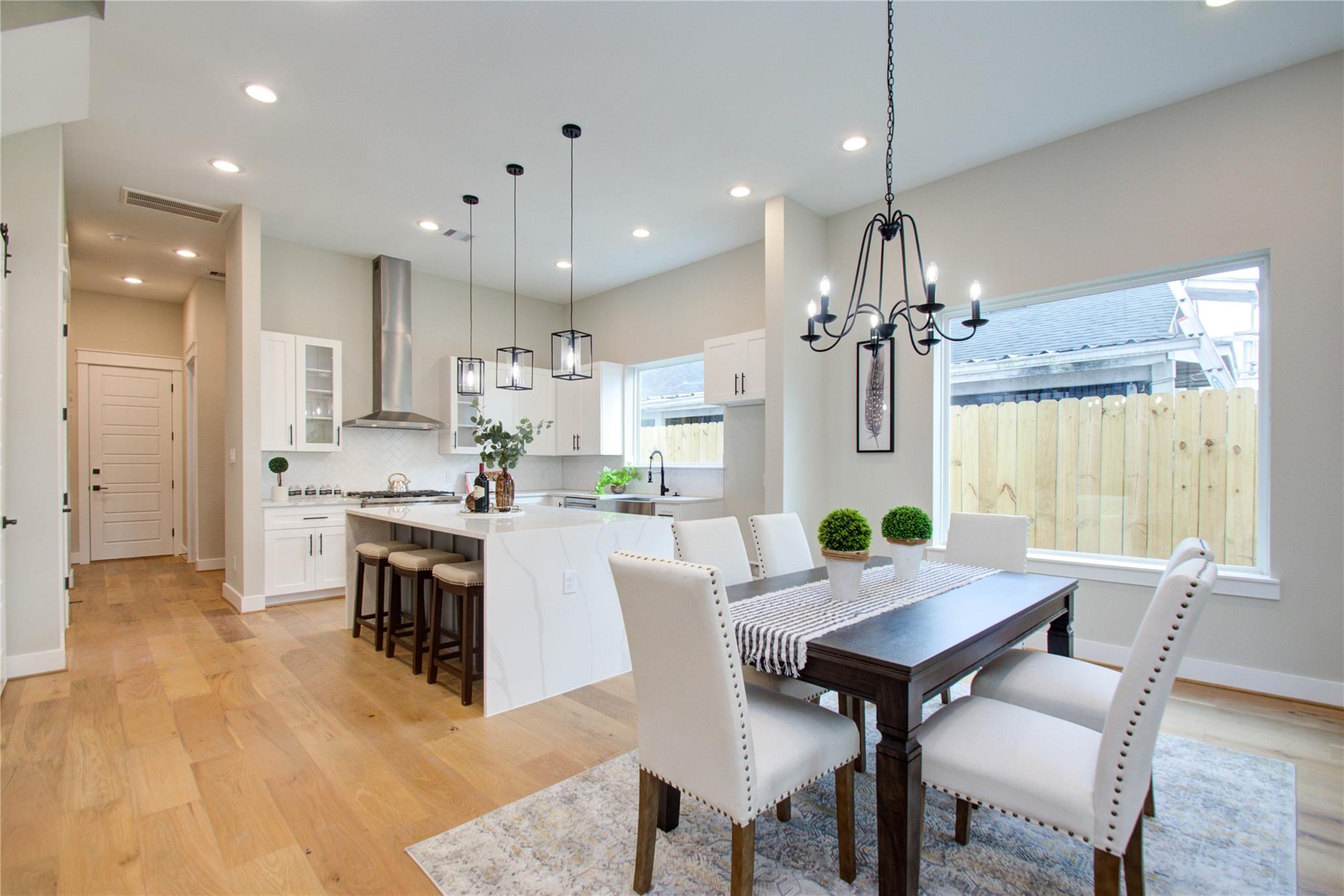 110 E 28th Street