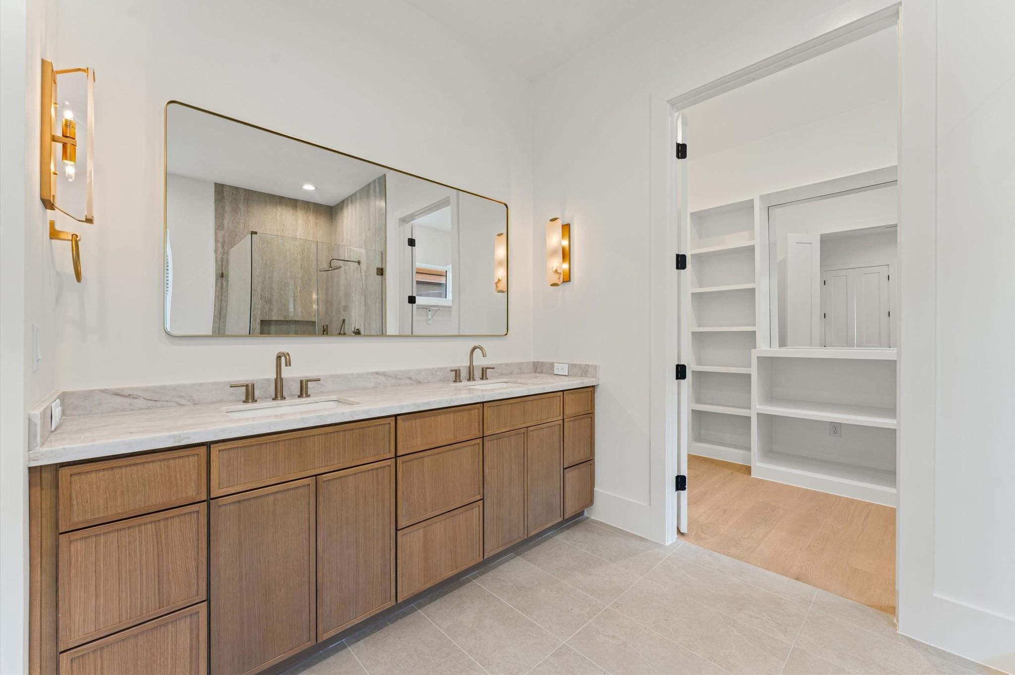 112 E 27th Street