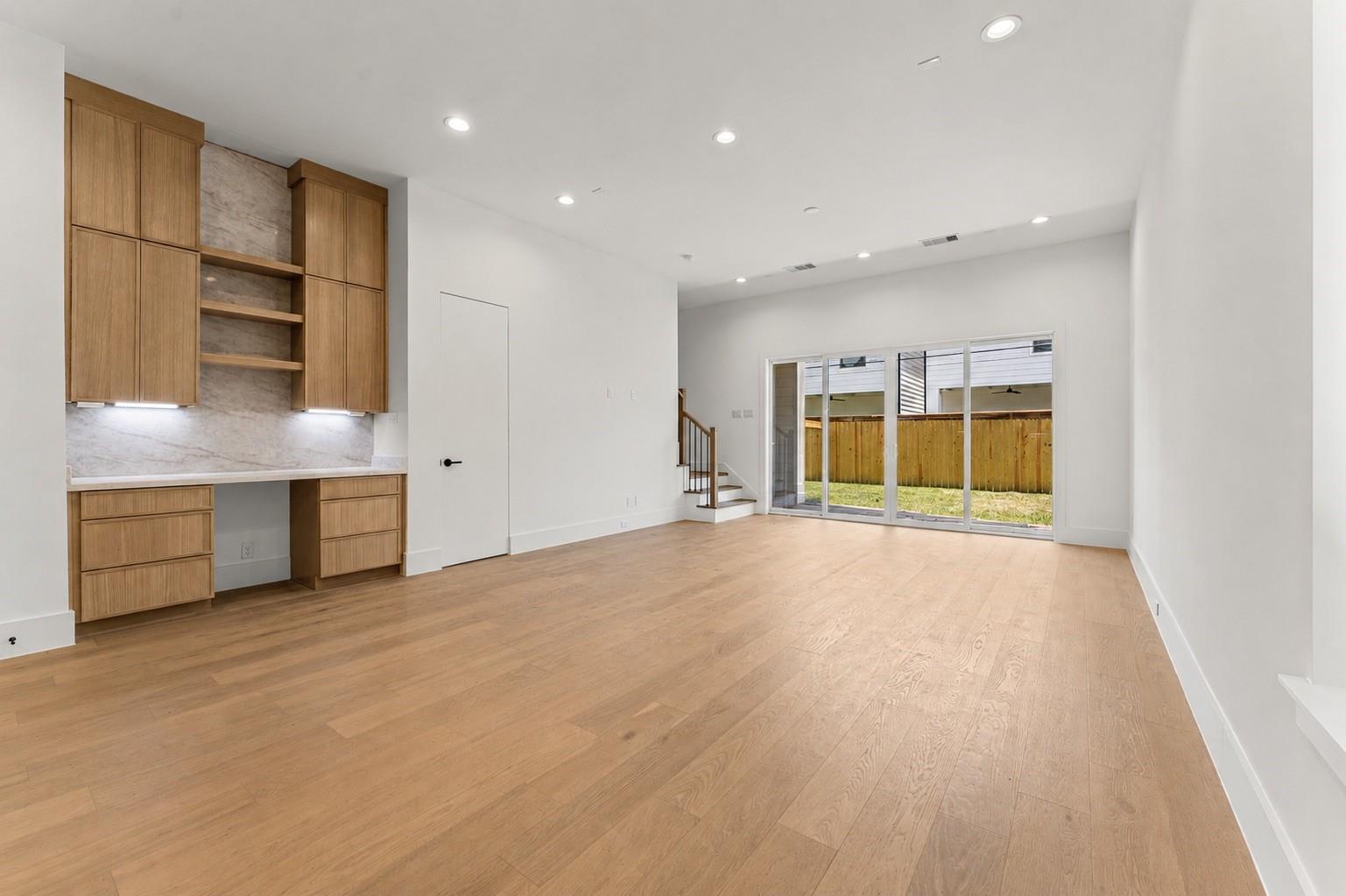 112 E 27th Street