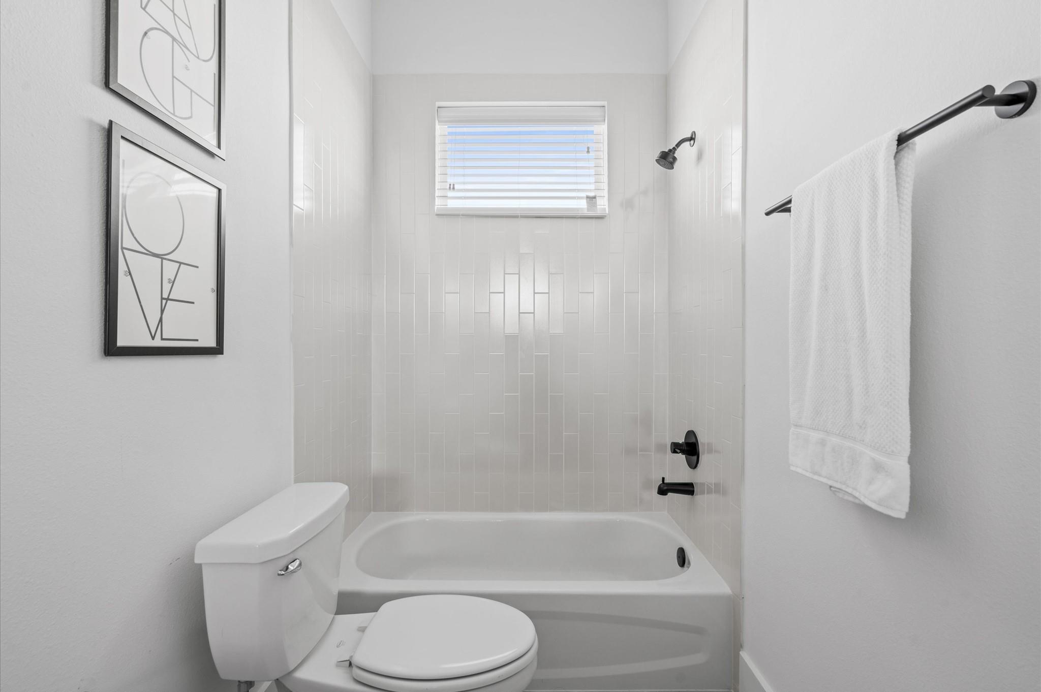 5204 Green Pine Tree Drive