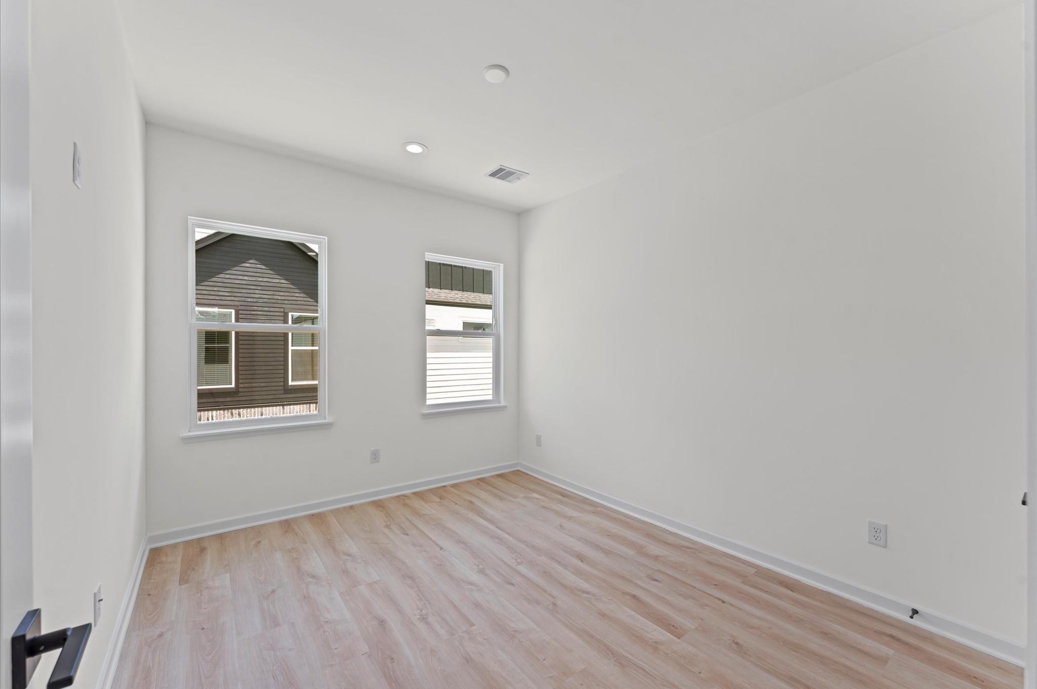 4752 Martin Hill Street