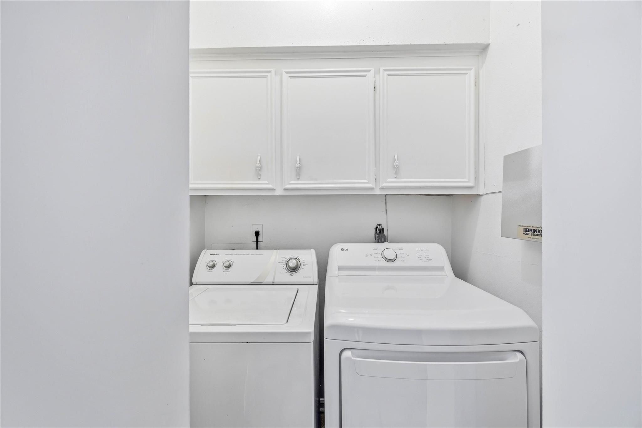 9410 Stonehouse Lane