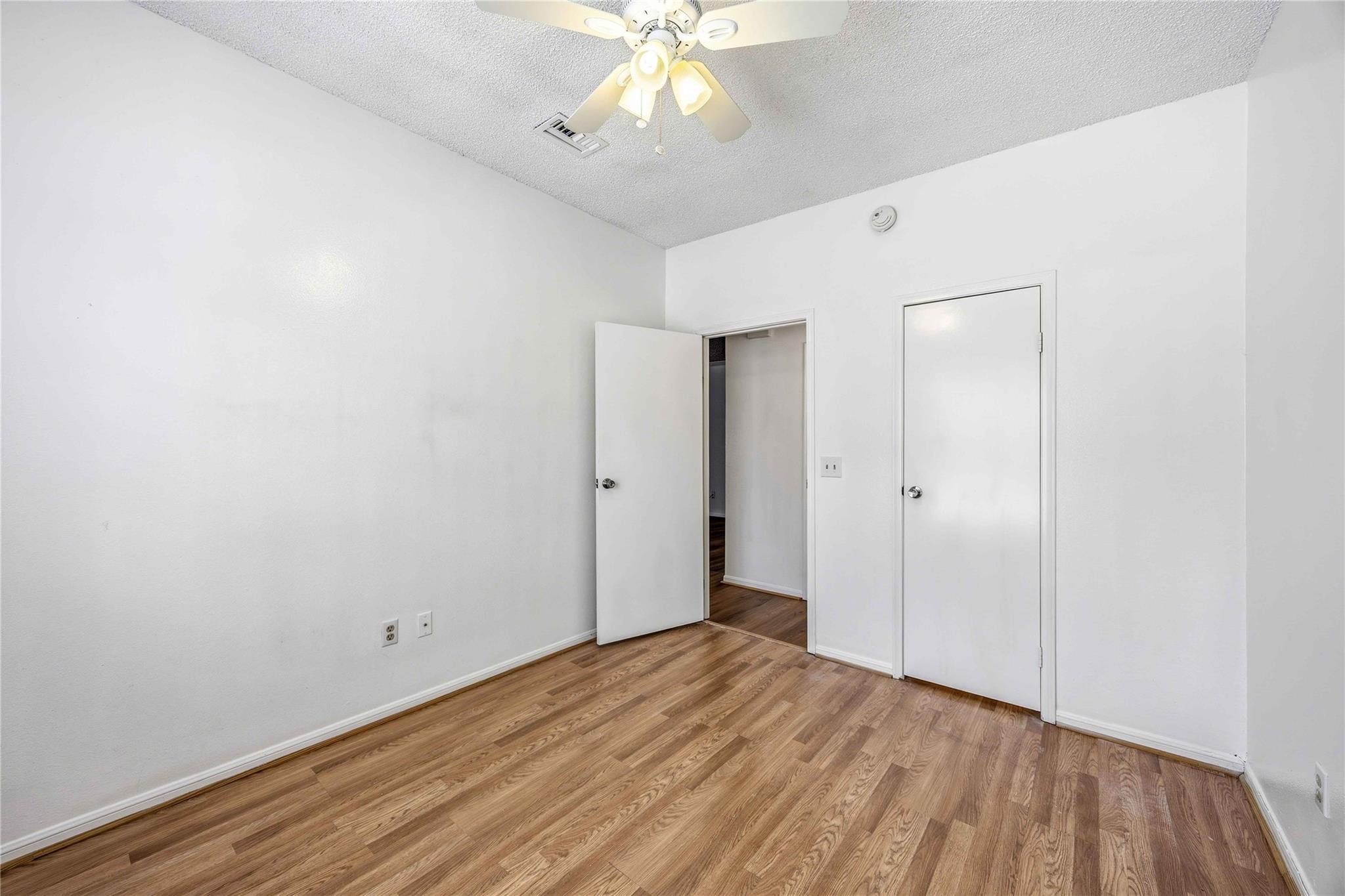 9410 Stonehouse Lane