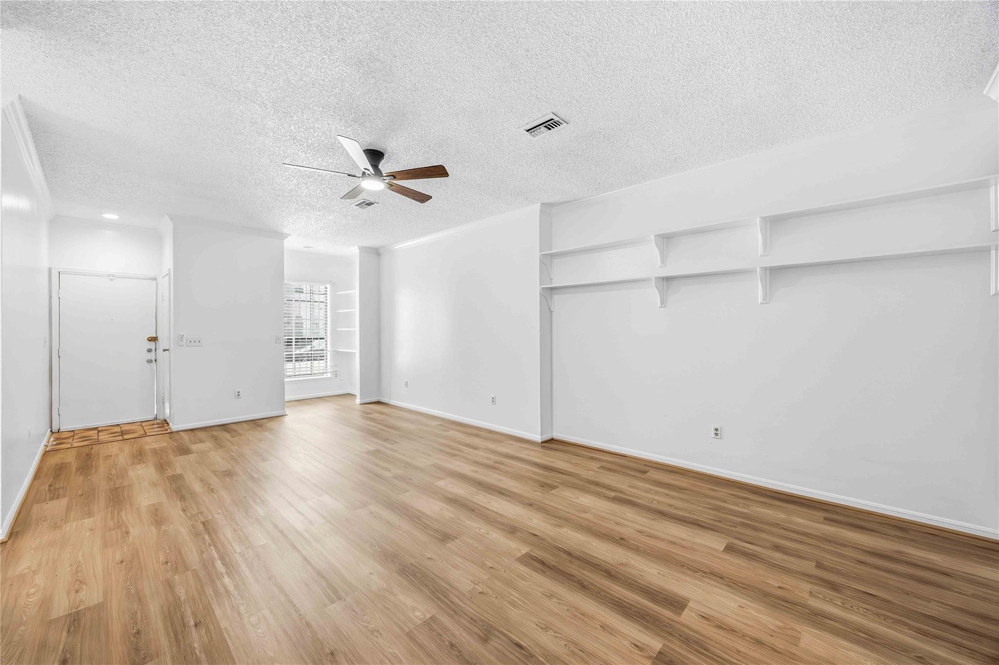 9410 Stonehouse Lane