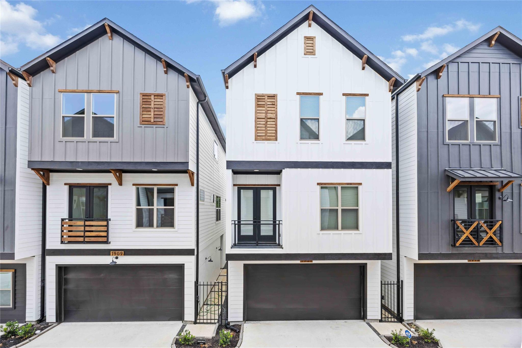 1929 Johanna Drive