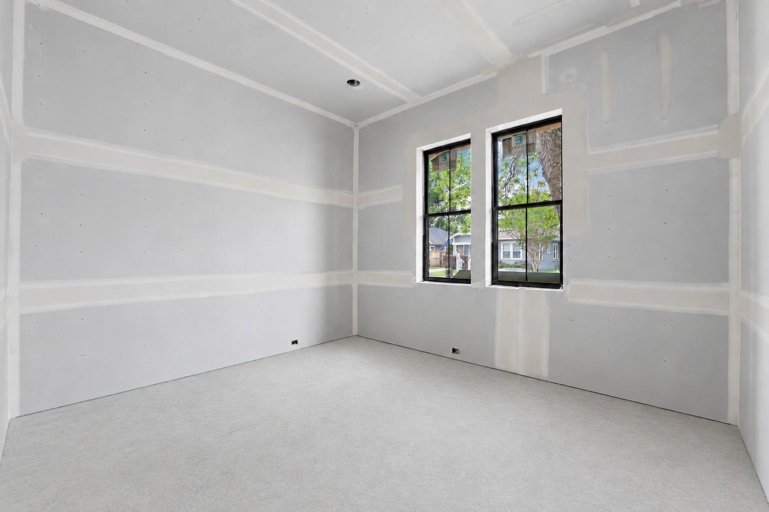 212 E 24th Street