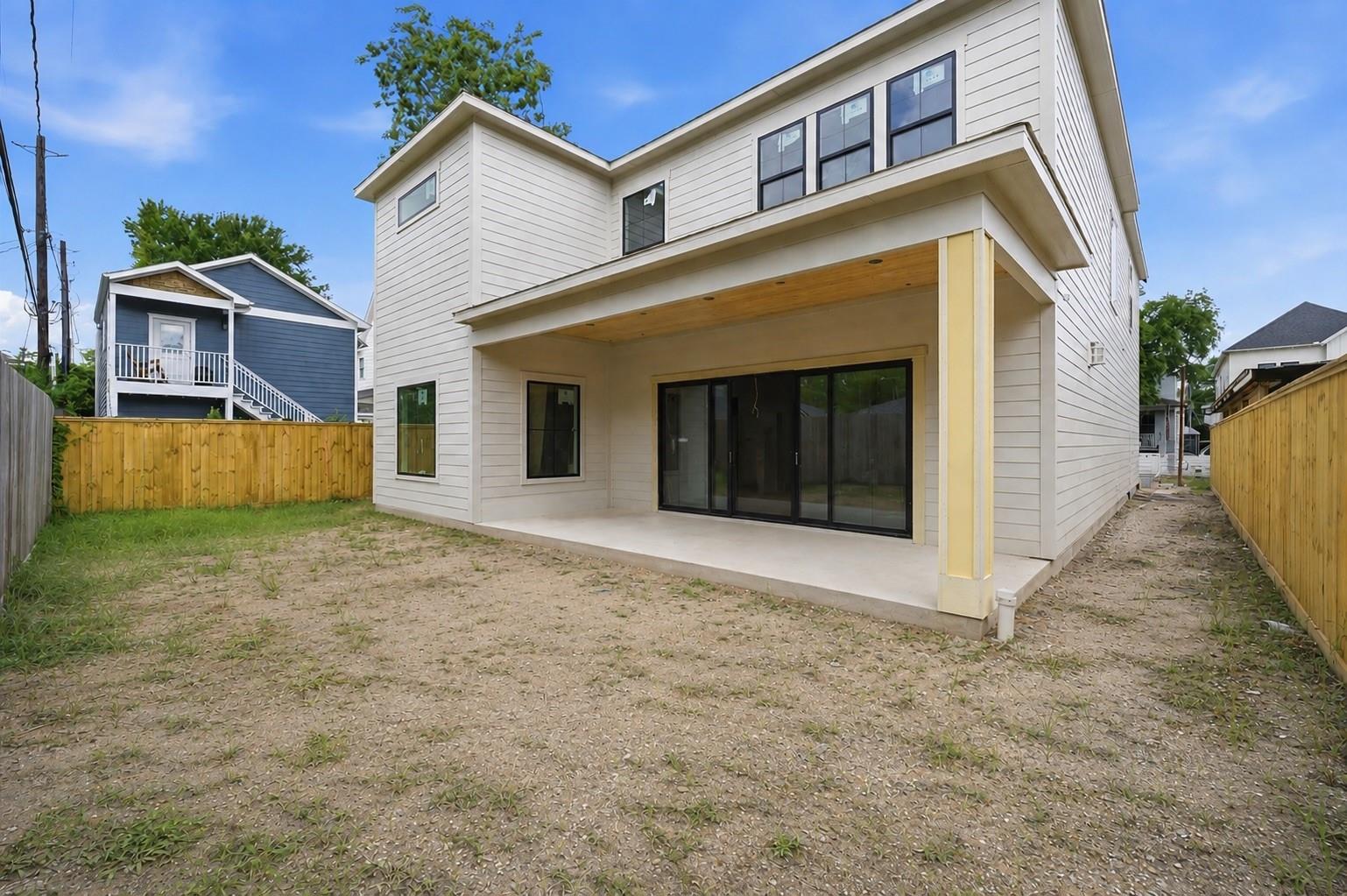 212 E 24th Street