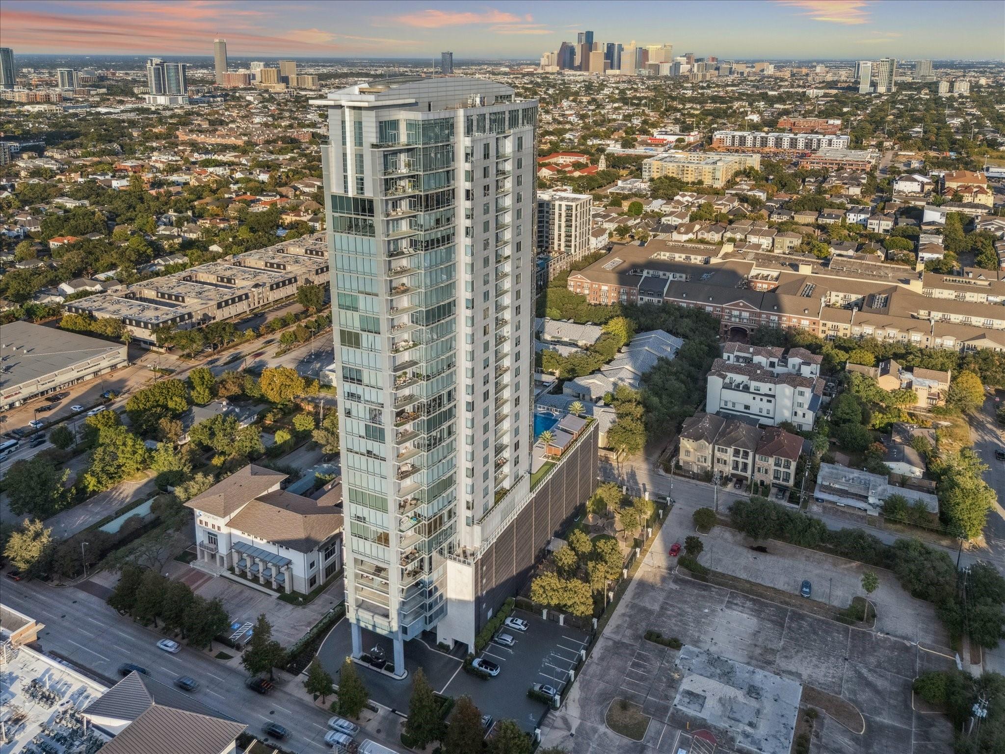 2727 Kirby Drive # 24E, Houston Unit: 24E