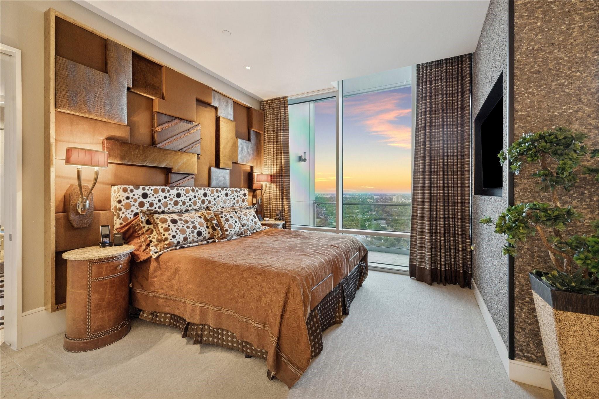 2727 Kirby Drive # 24E, Houston Unit: 24E