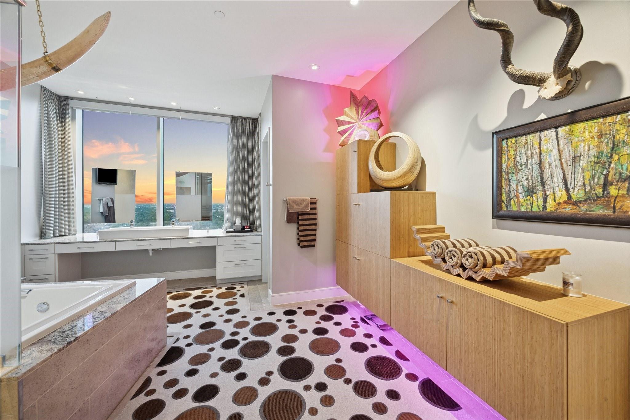 2727 Kirby Drive # 24E, Houston Unit: 24E