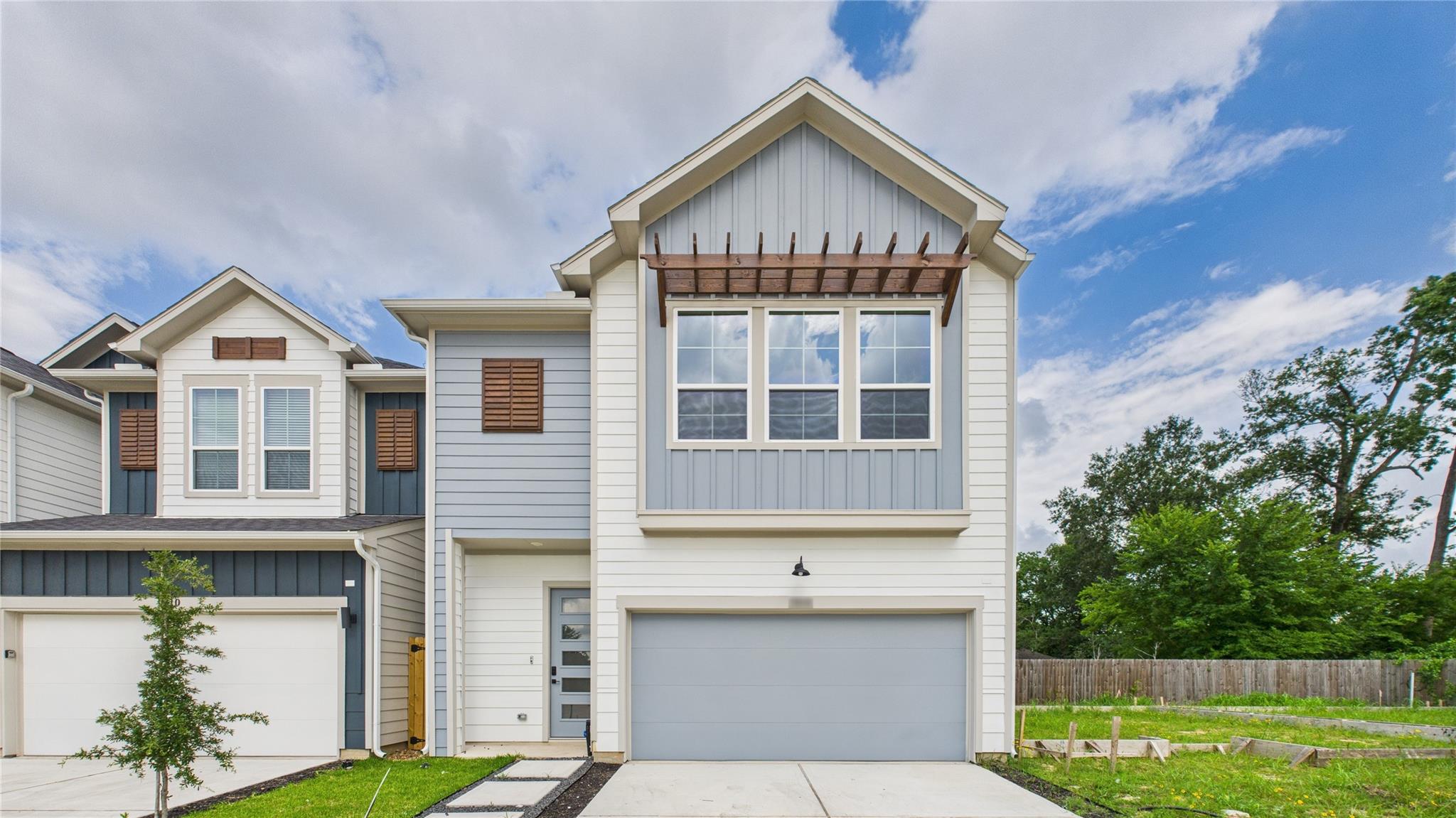 5808 Highland Sky Lane