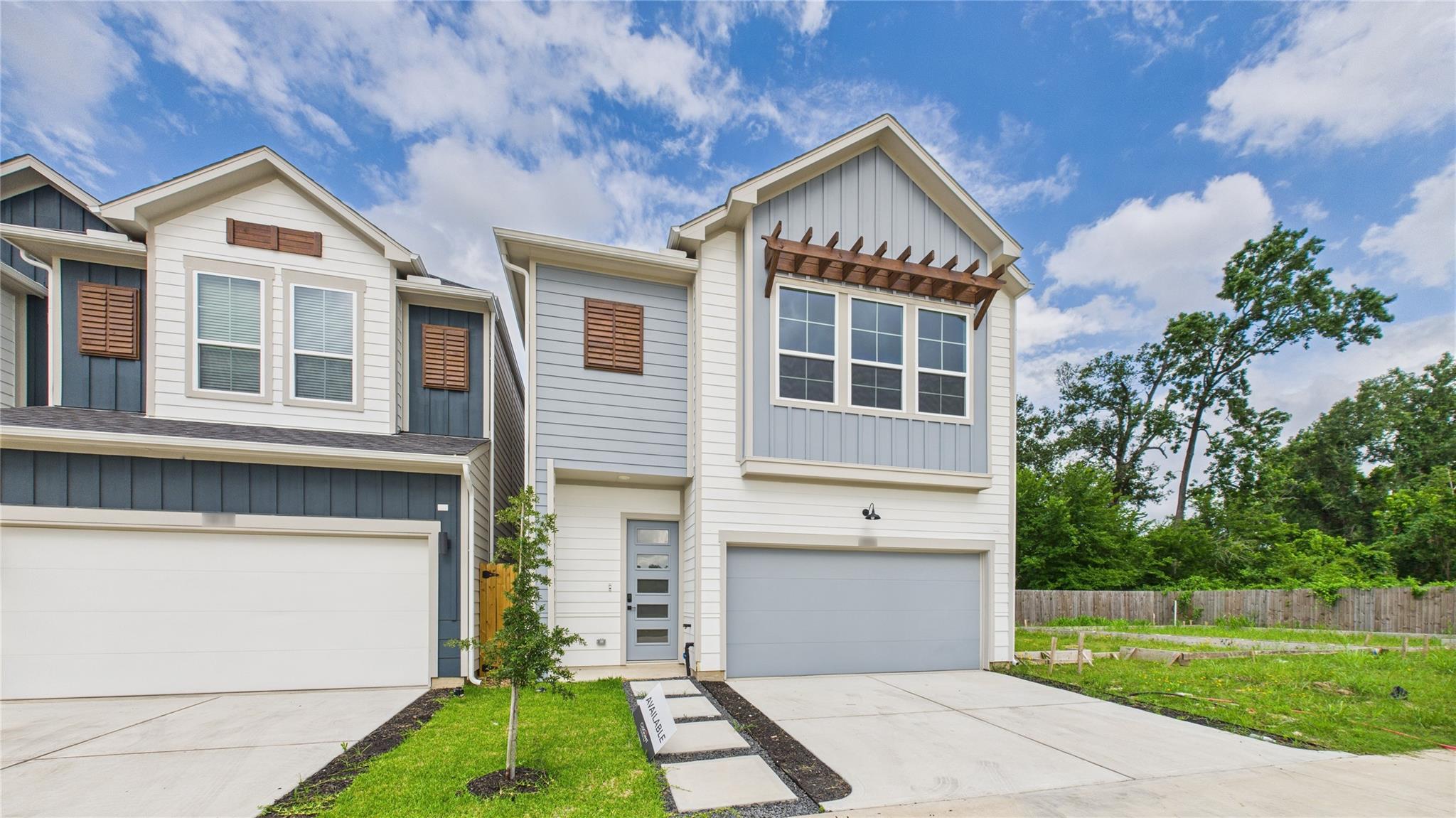 5808 Highland Sky Lane