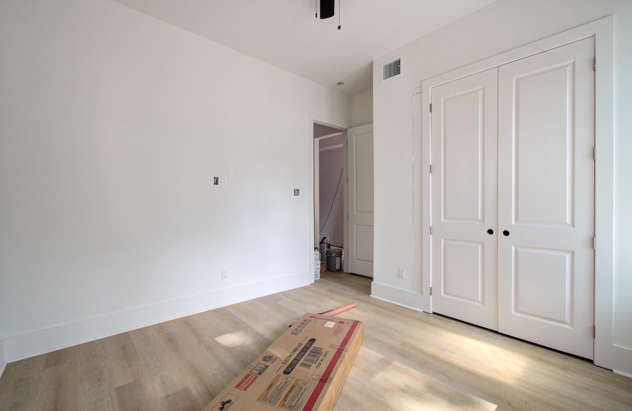 1802 Rollingwood Drive