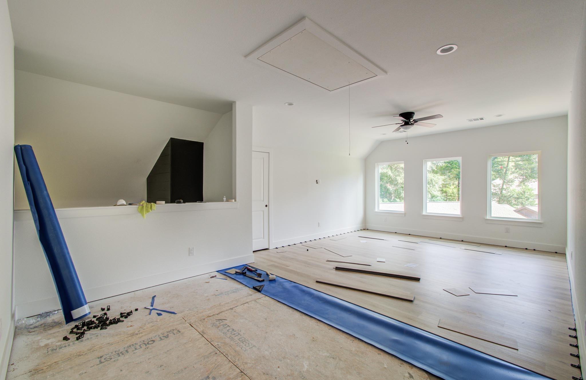 1802 Rollingwood Drive