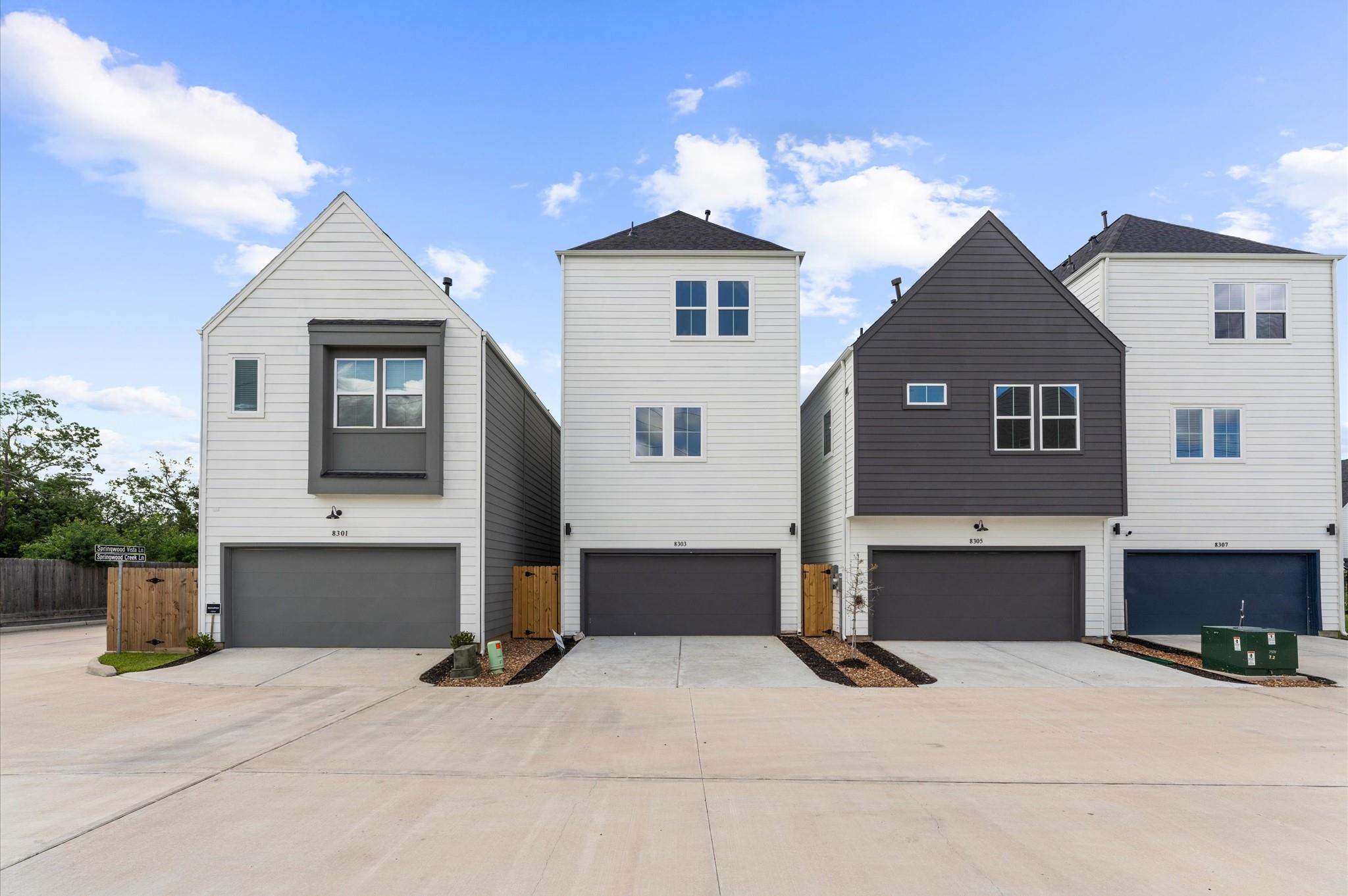 8303 Springwood Creek Lane