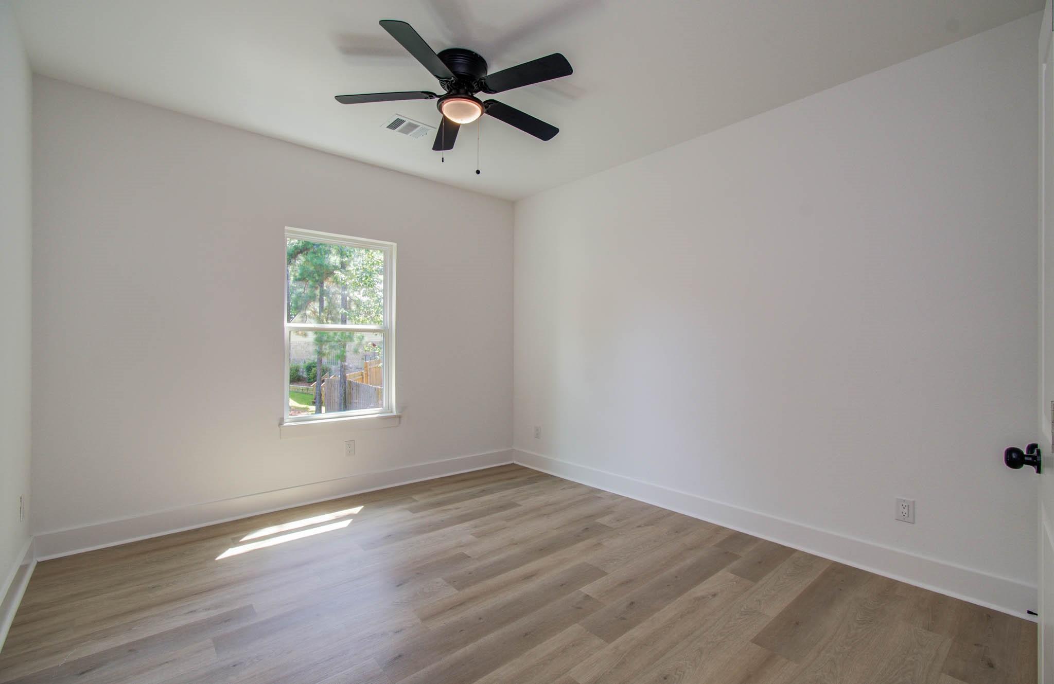 1802 Rollingwood Drive