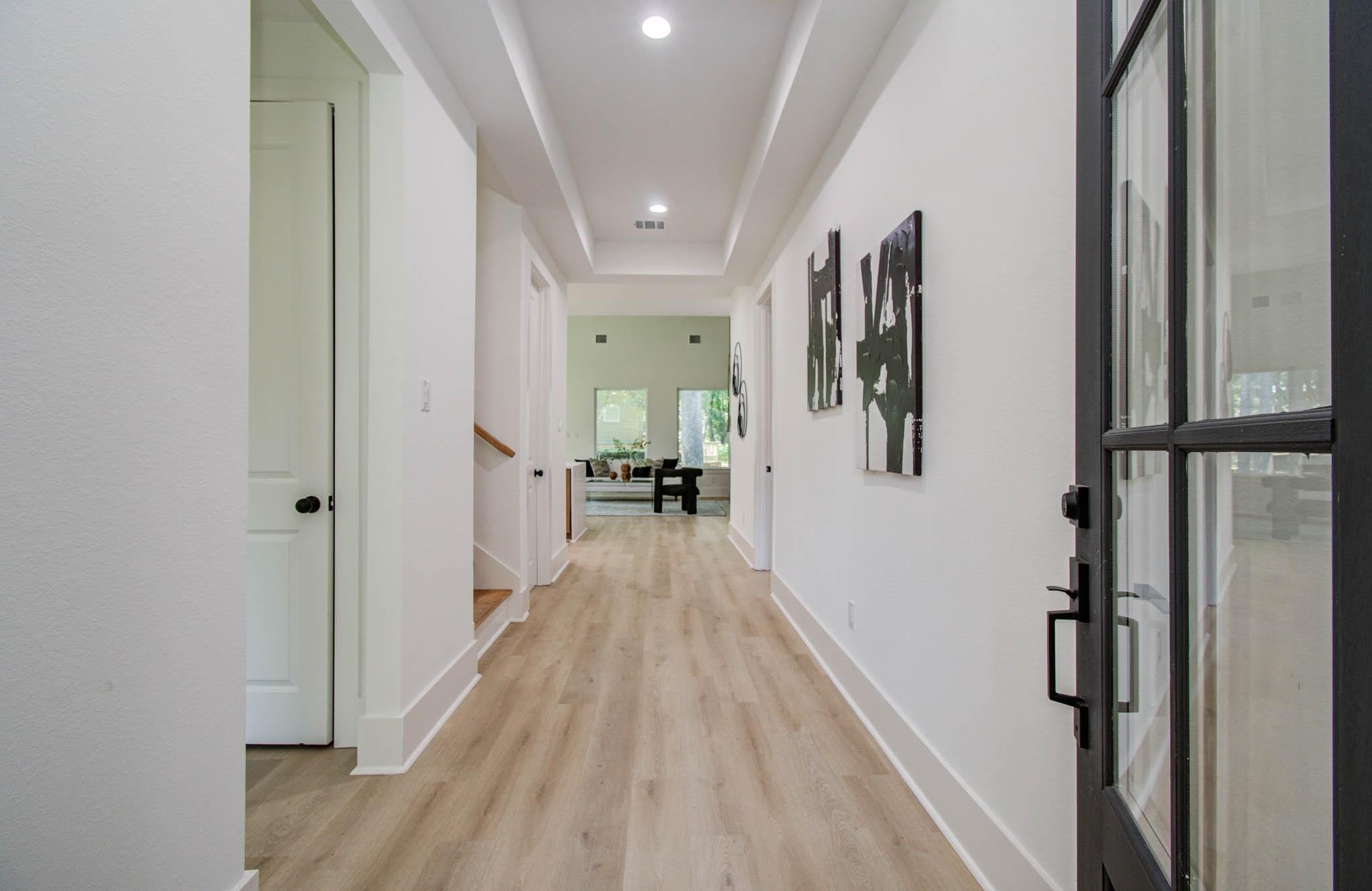 1802 Rollingwood Drive