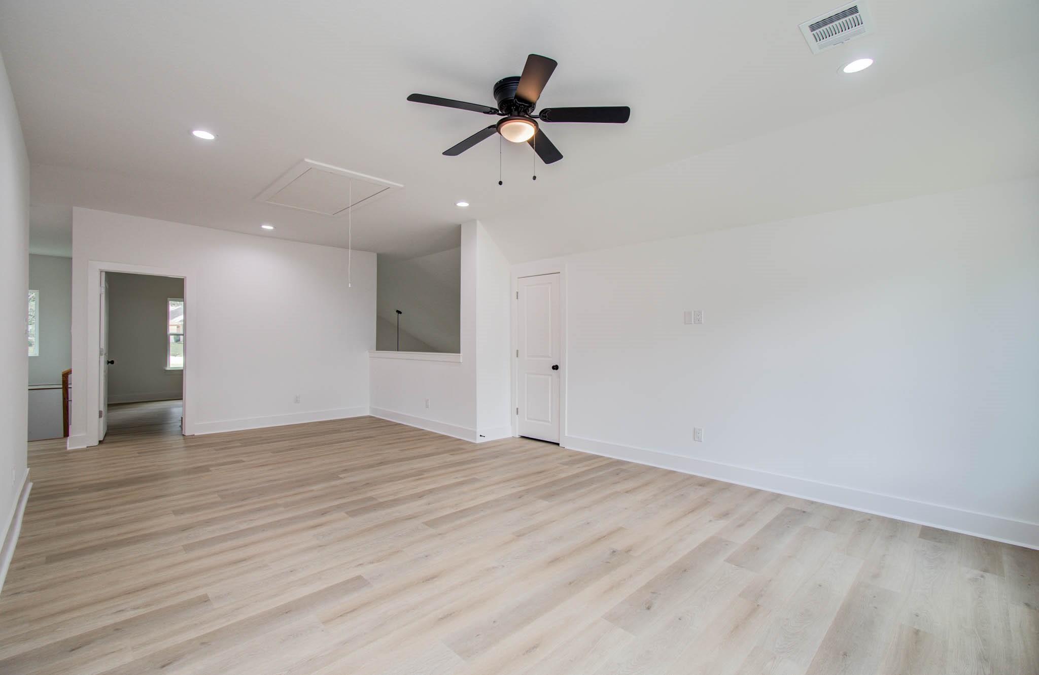 1802 Rollingwood Drive