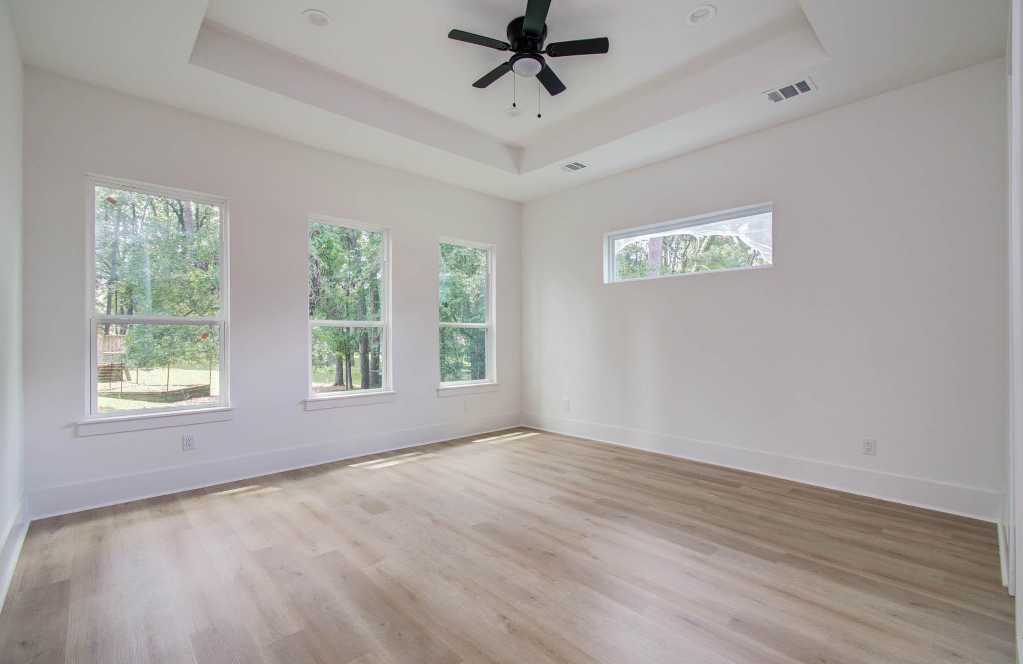 1802 Rollingwood Drive