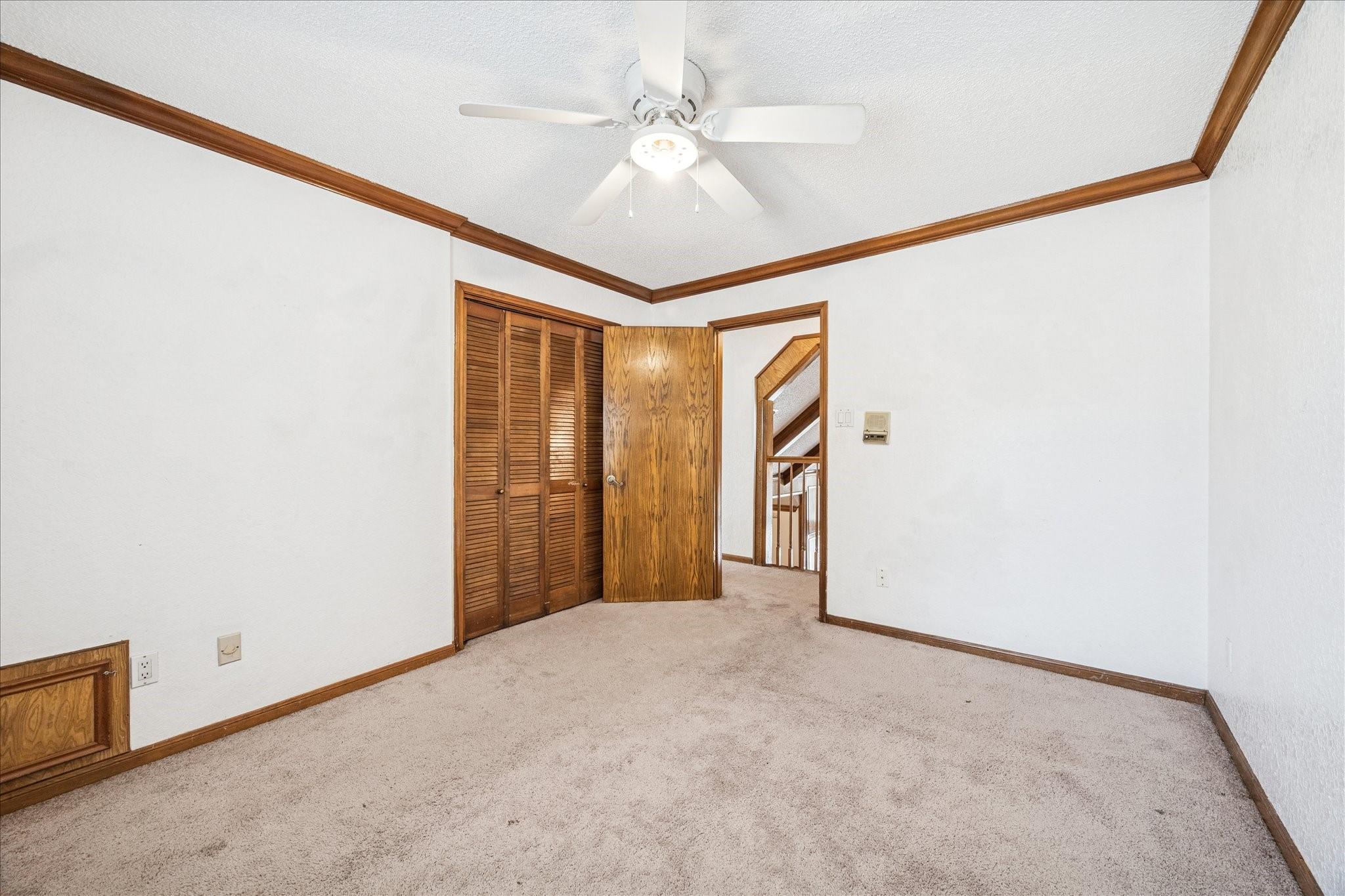 2704 Pine Needle Lane