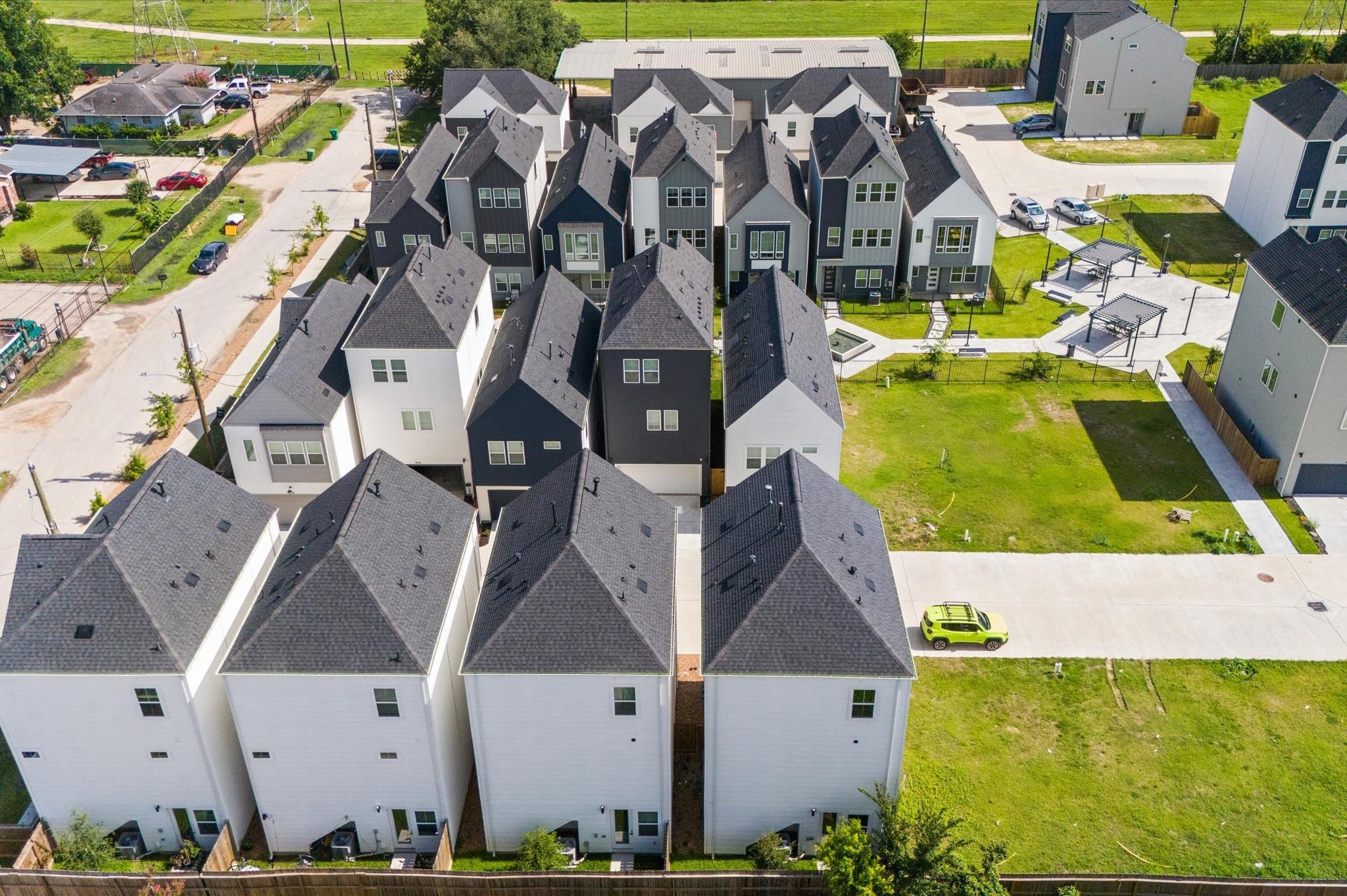 2213 Springwood Vista Lane