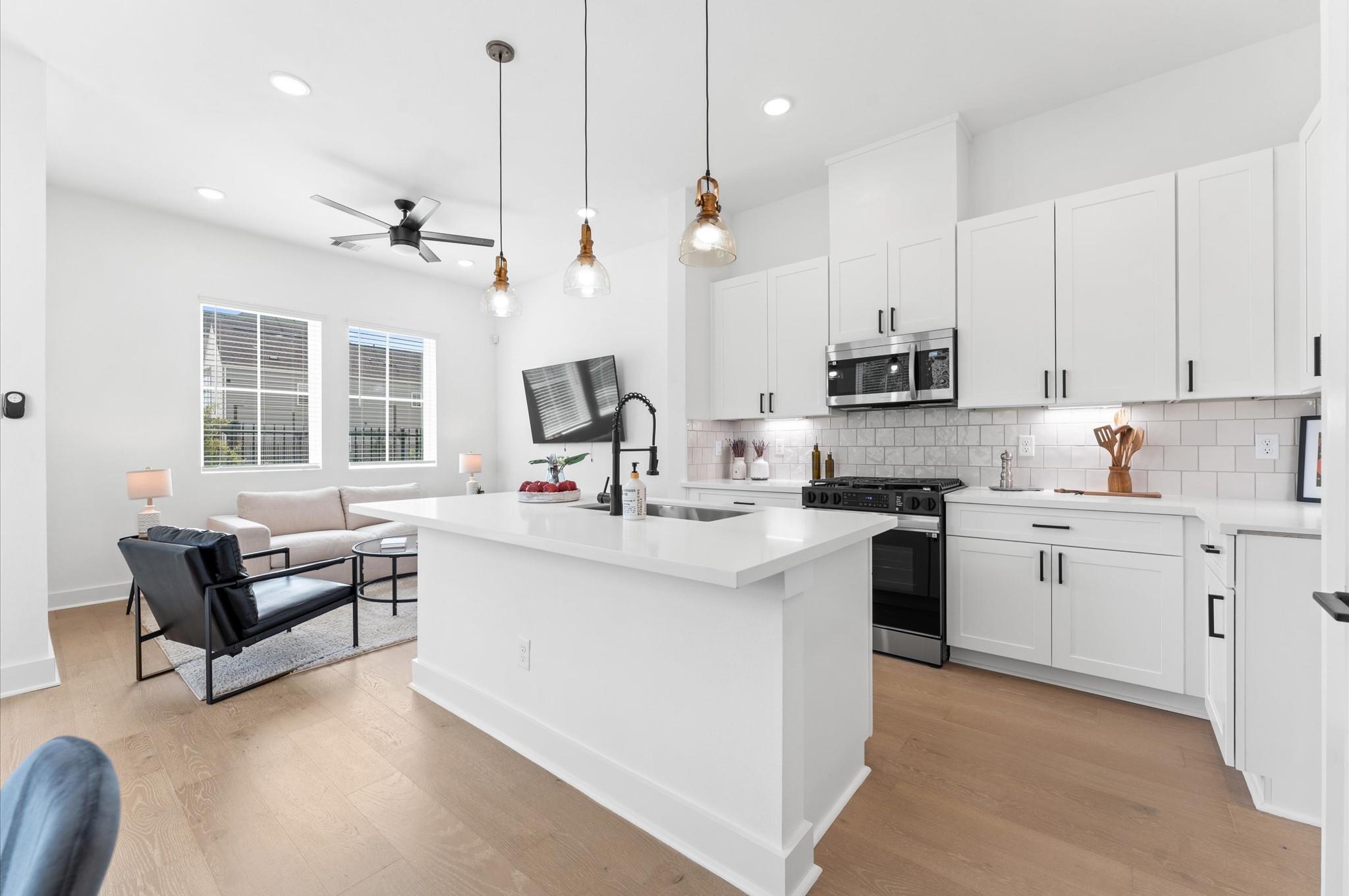 2213 Springwood Vista Lane