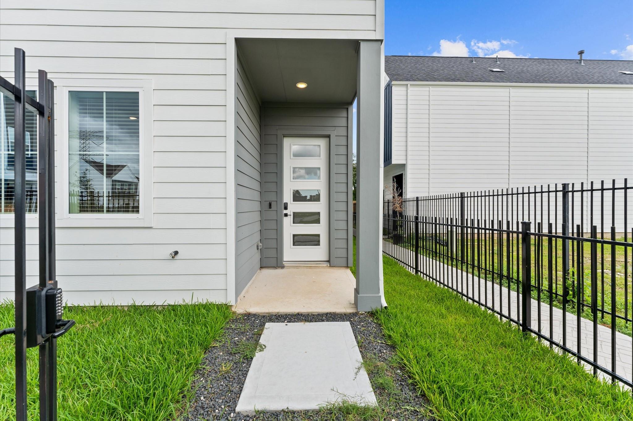 2213 Springwood Vista Lane