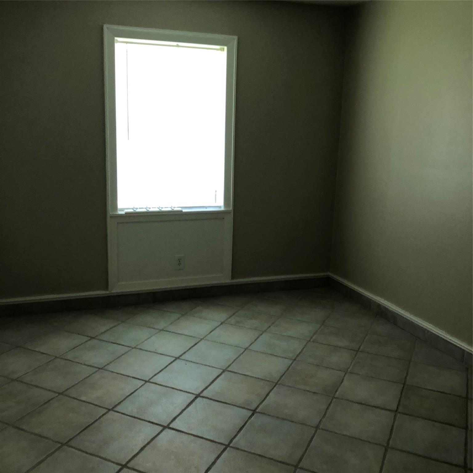 13426 Conklin Lane
