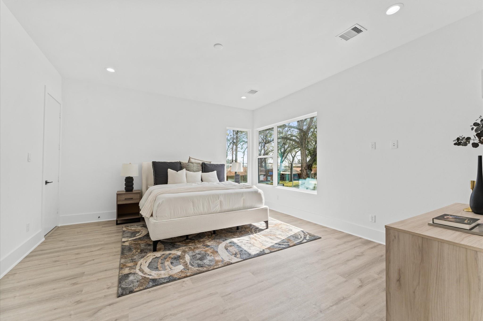 1841 Wycliffe Drive