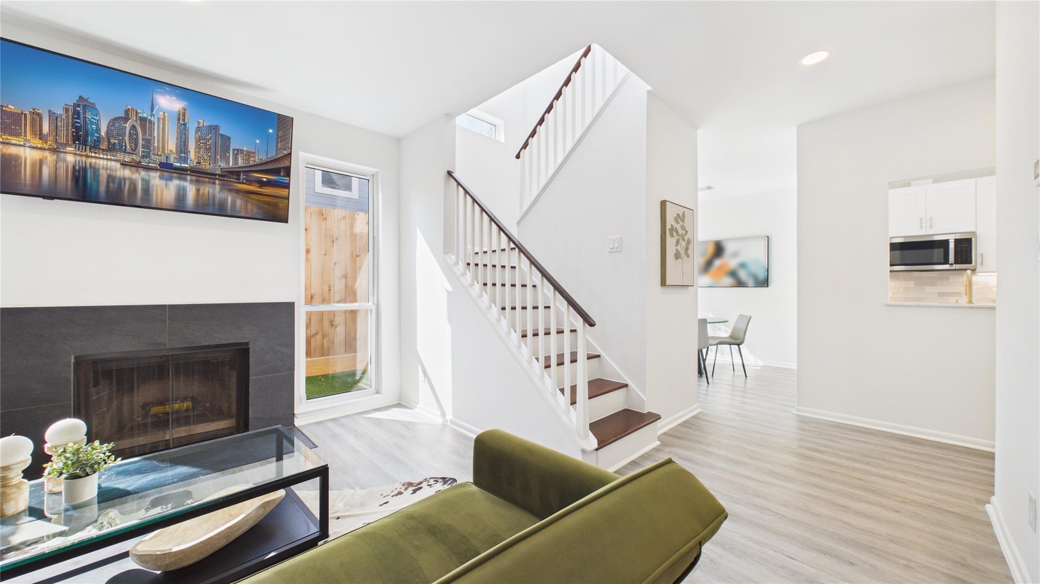 1211 Jackson Boulevard # G