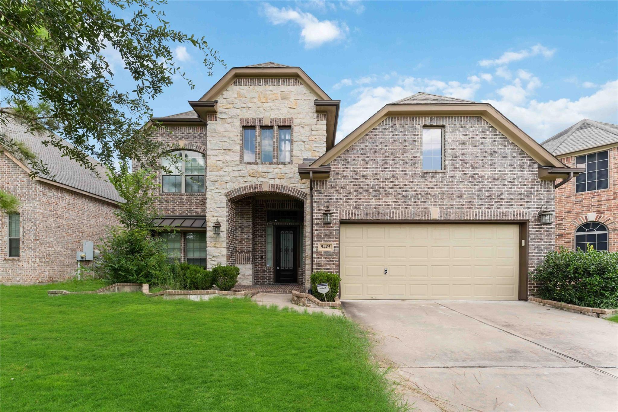 5405 Spear Trail Lane