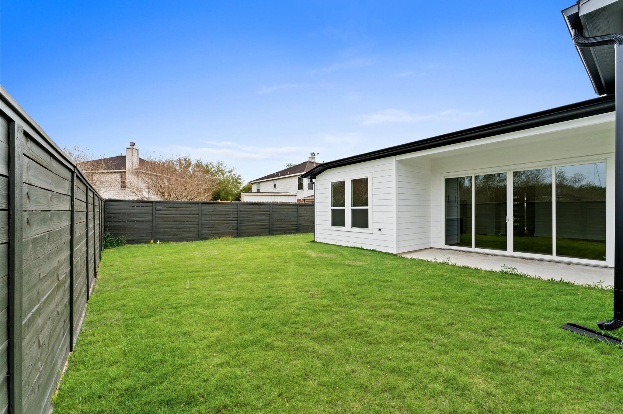 2711 Garden Hill Street